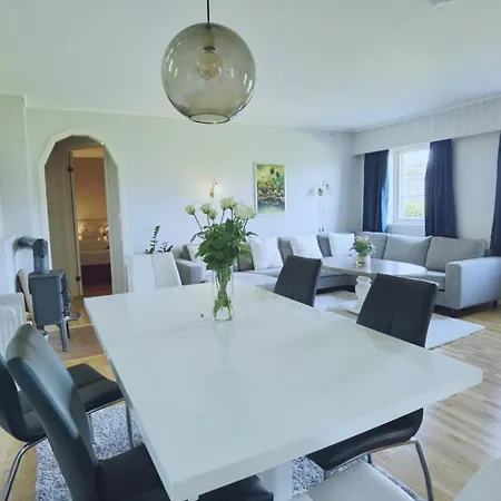 Banpim With Jacusszi Lägenhet Gravdal (Vestvagoy)