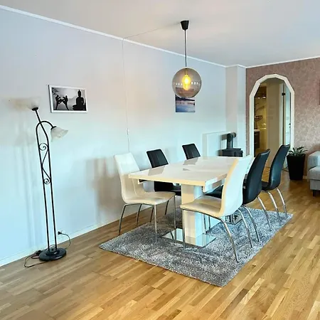 Banpim With Jacusszi Apartment