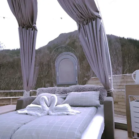 Banpim Hillside Lofoten With Jacusszi Apartment *